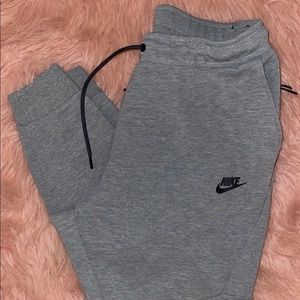 NIKE joggers